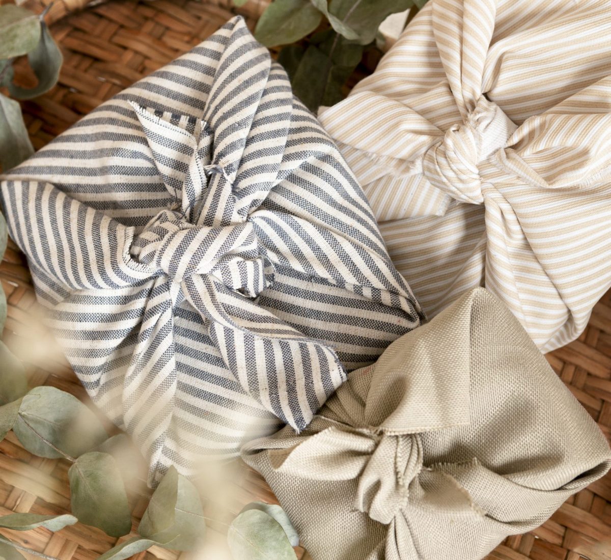 Le blé en herbe la mode 100% nature. tissus coton lin, avec nature dans panier